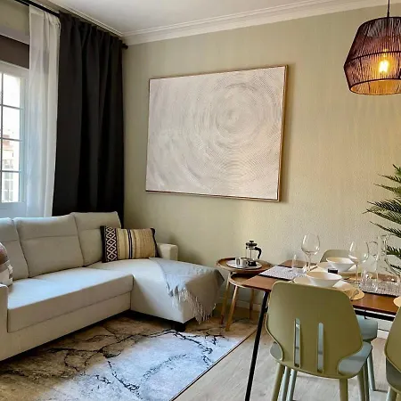 Poble Sec - Modern & Comfy 3 Bedrooms