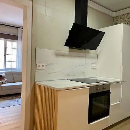 Apartment Poble Sec - Modern & Comfy 3 Bedrooms