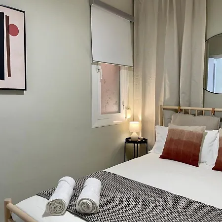 Apartment Poble Sec - Modern & Comfy 3 Bedrooms Barcelona