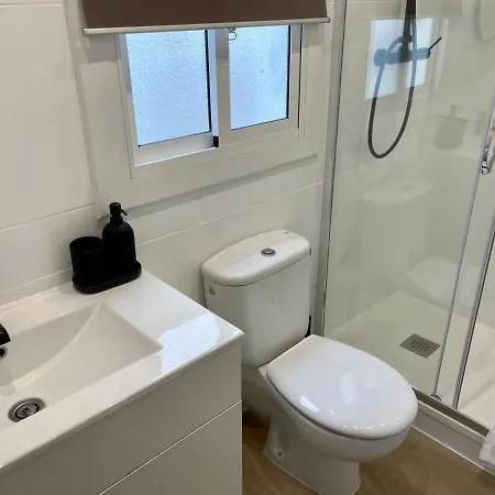 Apartamento Poble Sec - Modern & Comfy 3 Bedrooms Barcelona