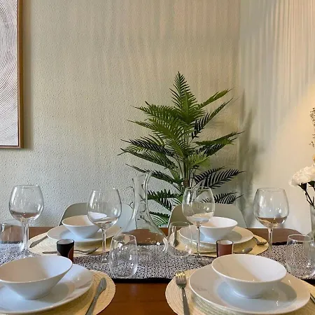 Апартаменты Poble Sec - Modern & Comfy 3 Bedrooms *